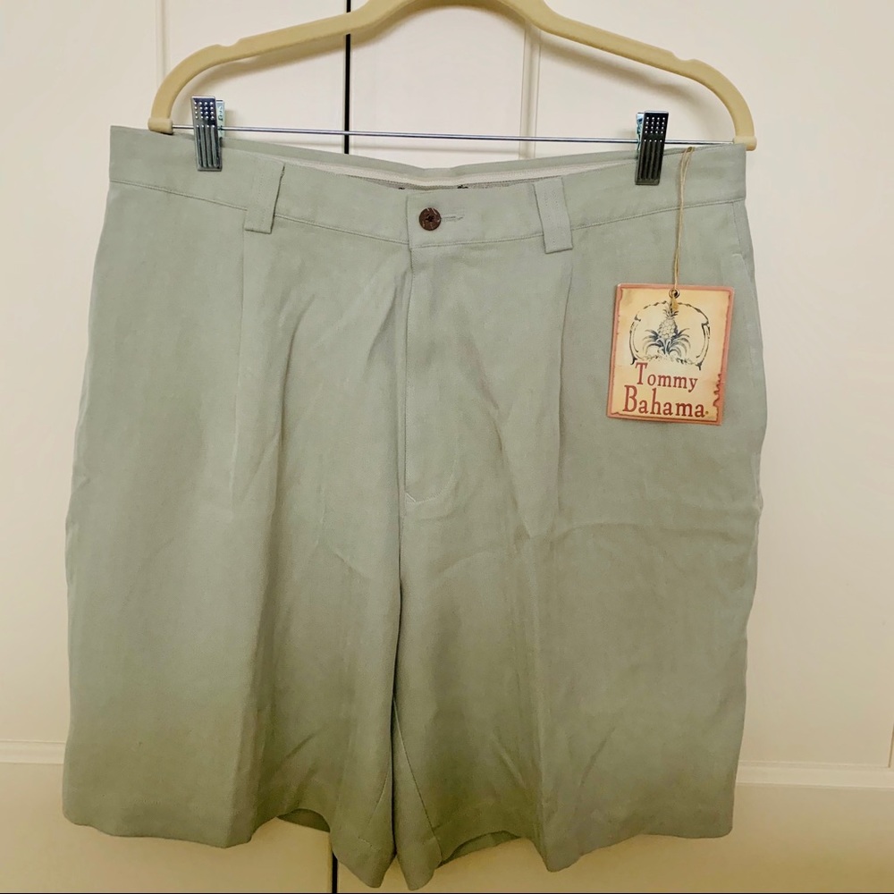 Tommy Bahama men shorts